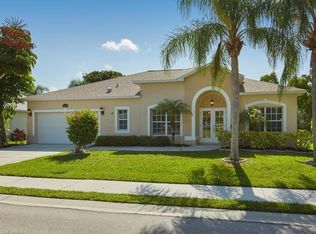 23441 Olde Meadowbrook Cir, Estero, FL 34134
