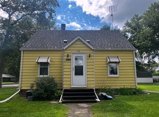 510 S Fir St, Lamberton, MN 56152
