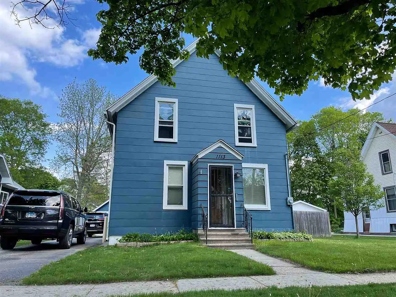 1113 Harrison Ave photo 1