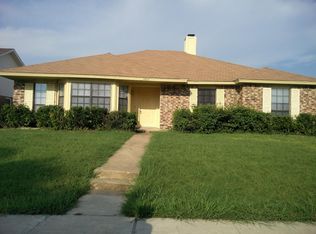 5805 Winell Dr, Garland, TX 75043