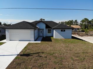 3714 7th St SW, Lehigh Acres, FL 33976