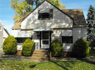 1419 Craneing Rd, Wickliffe, OH 44092