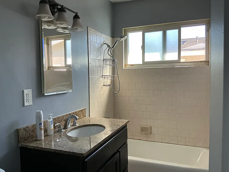 645 Scott Pl #6 — Photo 16
