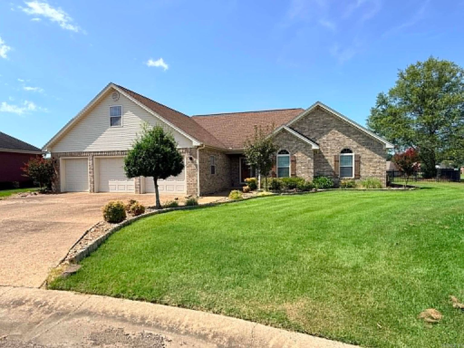 10080 Tate Ln