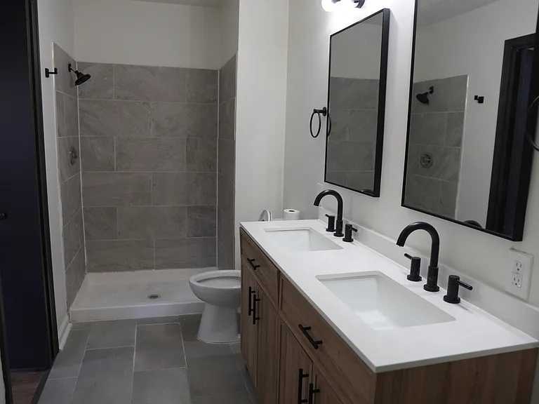 7035 N Holmes St #7035 — Photo 20