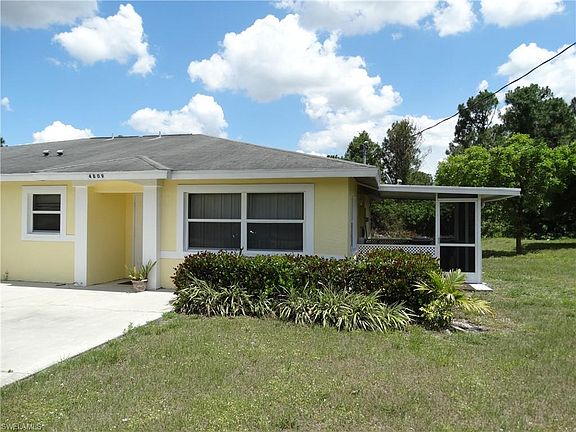 3rd image of 4807/4809 Golfview Blvd