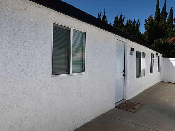 2nd image of 16018 1/2 Nordhoff St