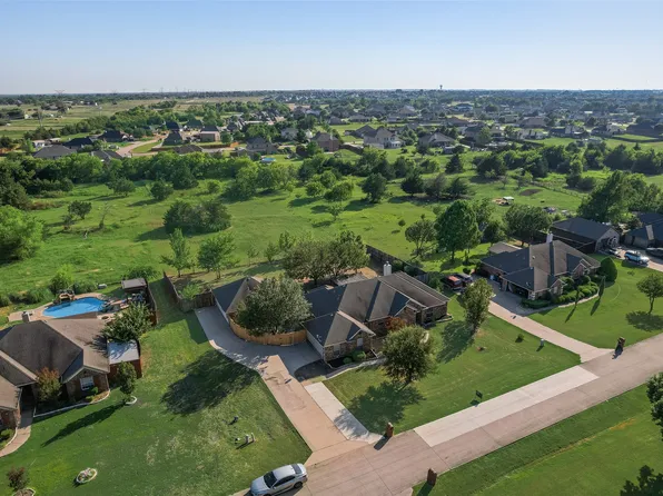 116 Dustin Dr, Fate, TX 75189