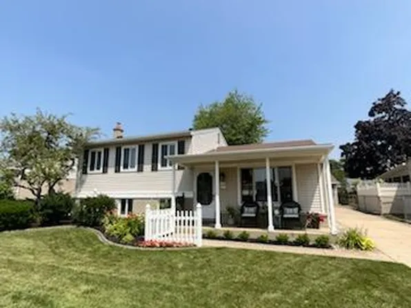 14170 Hix St, Livonia, MI 48154