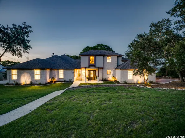 137 Lake View Dr, Boerne, TX 78006