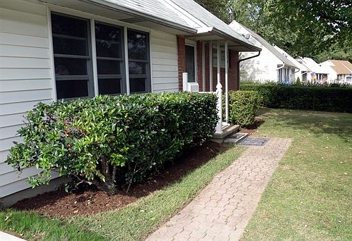 1st image of 126 N Meadow Dr