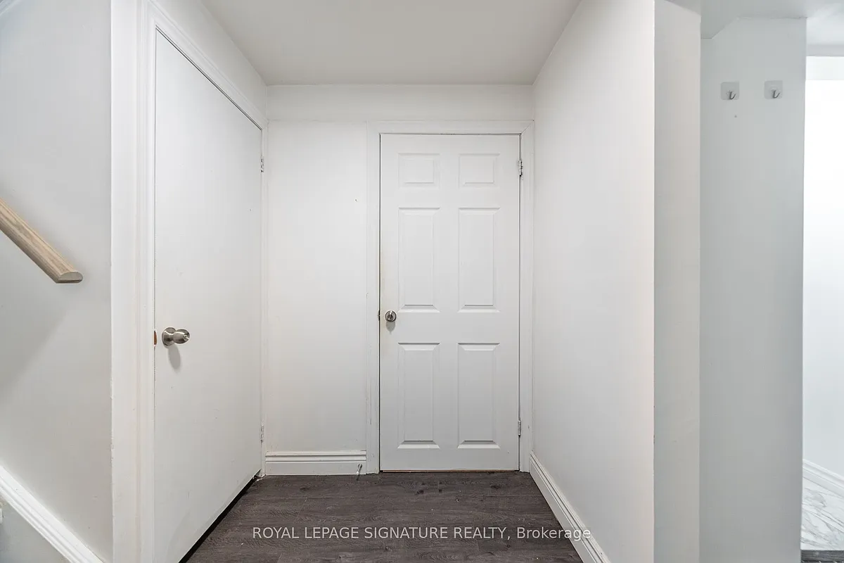 Building Photo - 406 Tamarack Dr #MAIN