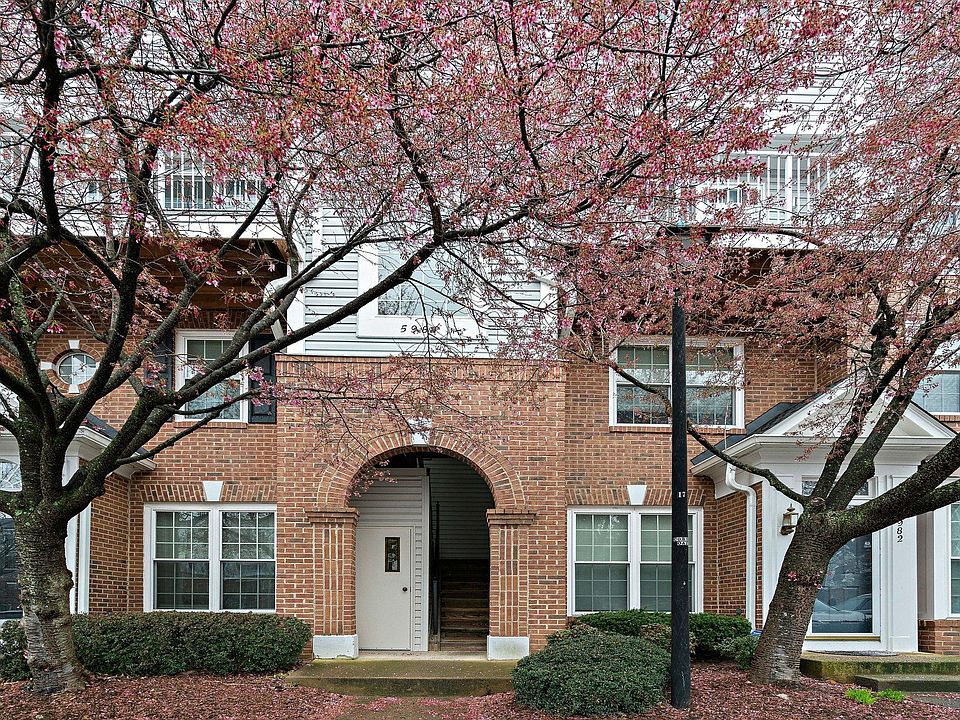 1st image of 5984 Kimberly Anne Way Unit 301