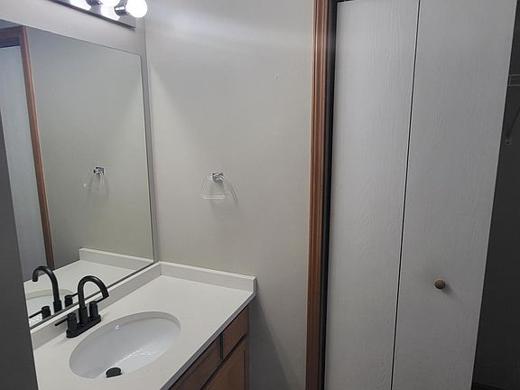 3rd image of 502 Morning Cloak St Unit 4