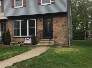 114 Pendleton Pl, Old Bridge, NJ 08857