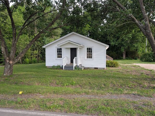 895 Stewart Rd
