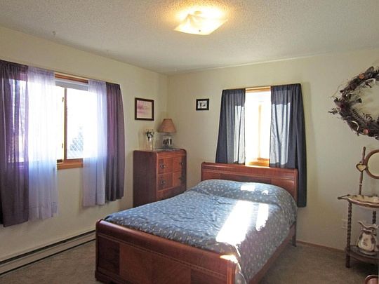 4th image of 15382 Sunset Hill Dr