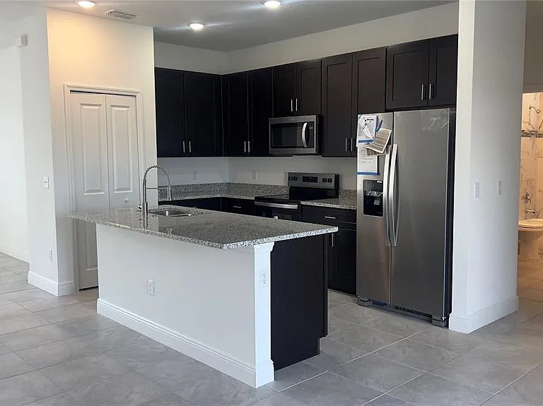 237 Cimarron Dr — Photo 5