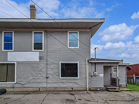 5th image of 507 W Nash St