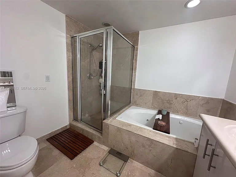 7900 Harbor Island Dr #1424 — Photo 16