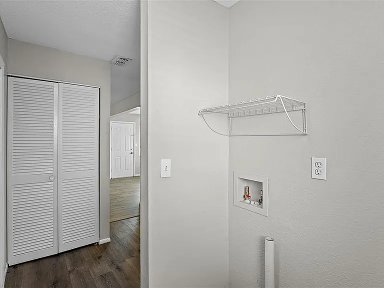 4584 Kirkland Blvd — Photo 9