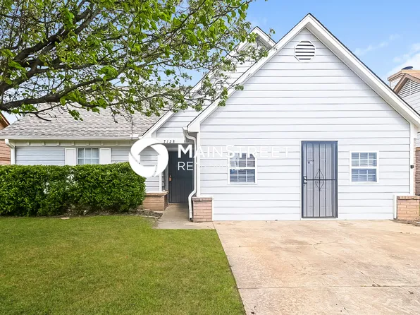 7123 Hampton Dr, Horn Lake, MS 38637