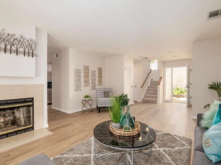 7706 Creekside Dr — Photo 9