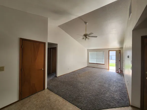 e501, 501 Jamie Dr #503, Selah, WA 98942