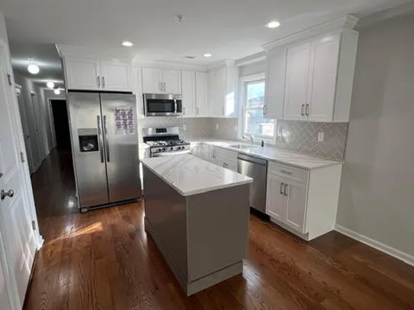 66 Delaware St, Elizabeth, NJ 07206