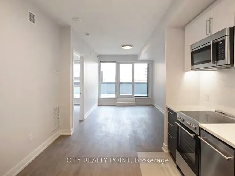 2525 Bathurst St #1010 — Photo 5