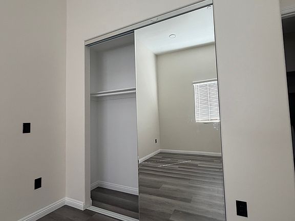 2nd image of 3733 N Lomitas Dr
