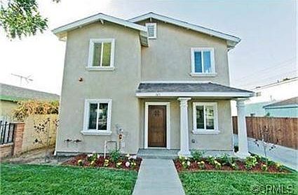 1st image of 385 E 116th Pl