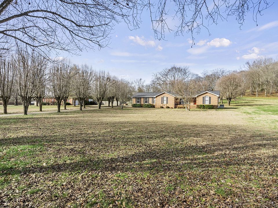 1085 Sandy Valley Rd, Hendersonville, TN 37075 Zillow