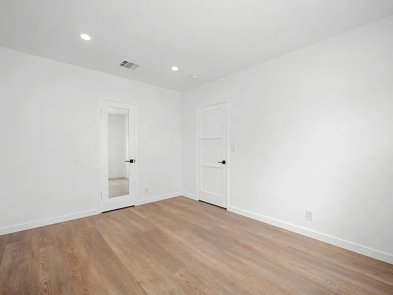 314 W Cedar Ave — Photo 21