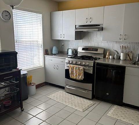 3rd image of 243 Pond Way #B