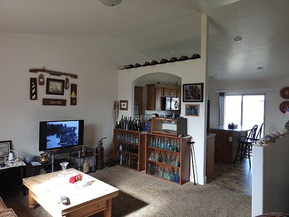 3rd image of 3111 Quaky Aspen Dr