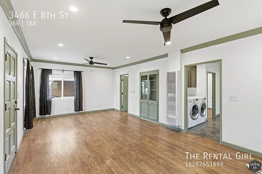 Design-Forward Single Family Front House | 3 Bed / 1 Bath | Updated Interior | AC Units + 1 Parki... — Photo 2