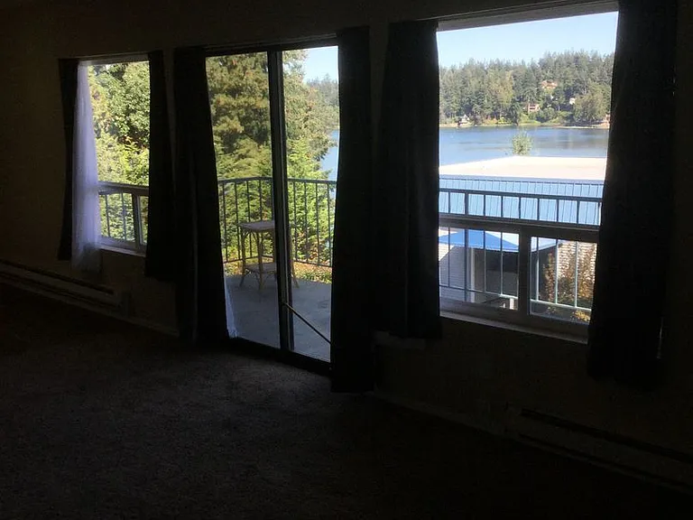 924 Shorewood Dr #B17 — Photo 7