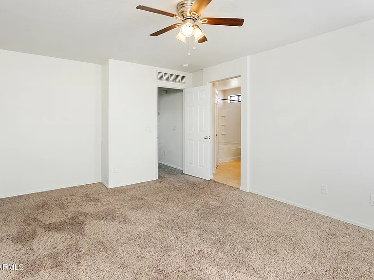 1042 W Desert Basin Dr — Photo 25