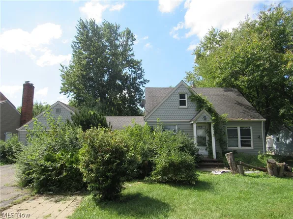 6224 Engle Rd, Brookpark, OH 44142