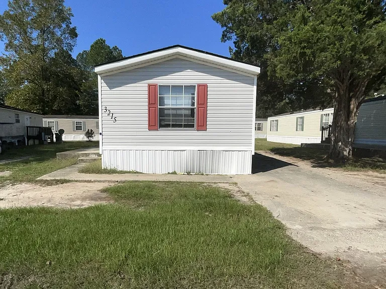 Southern Pines — Photo 27