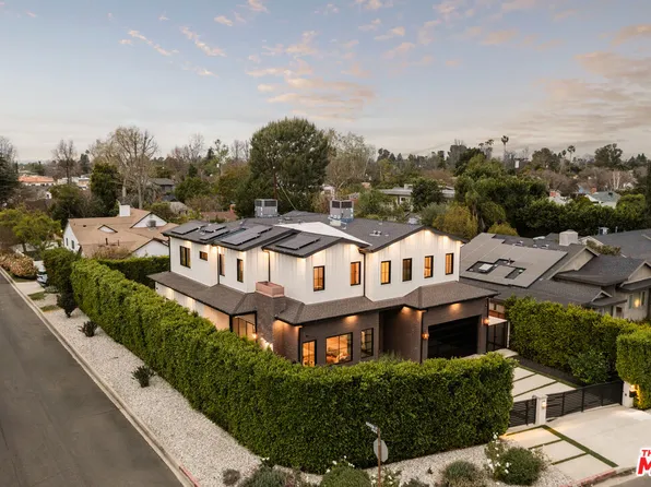 5003 Mammoth Ave, Sherman Oaks, CA 91423