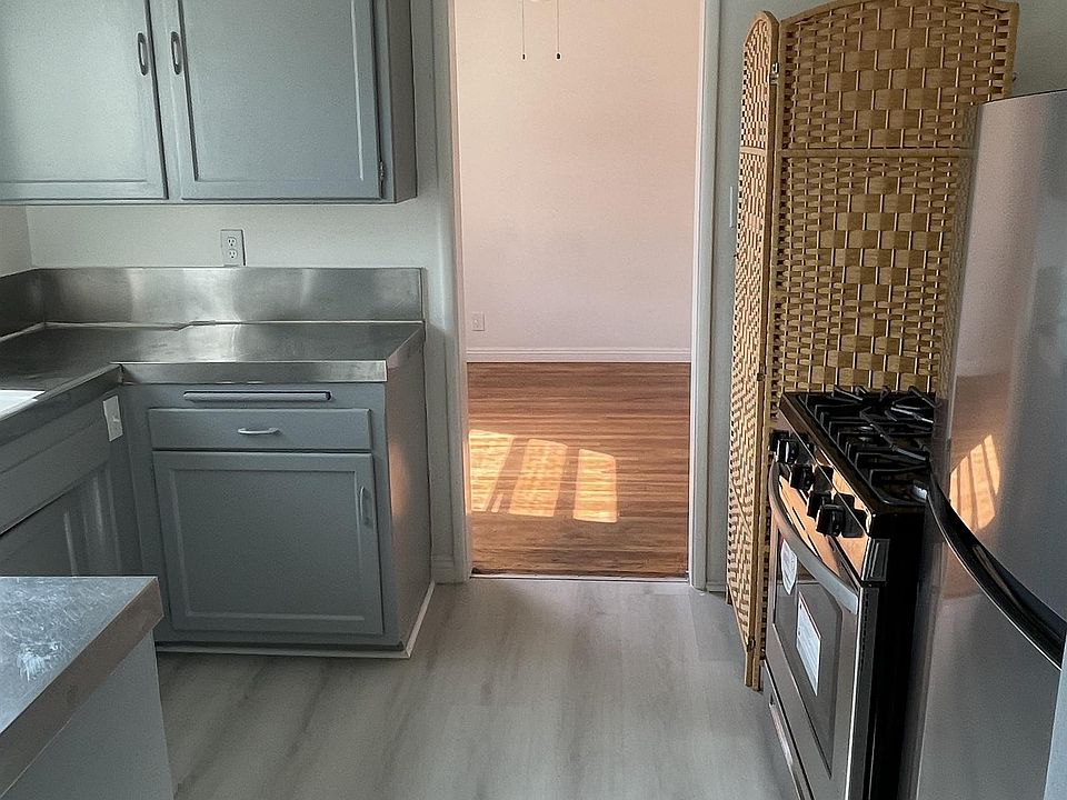 1st image of 2473 Silver Lake Blvd
