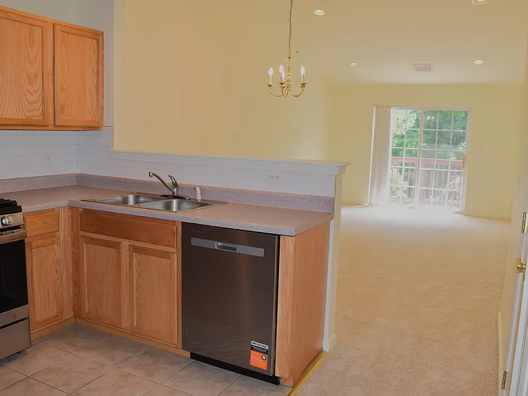 1165 Maggie Rd — Photo 6