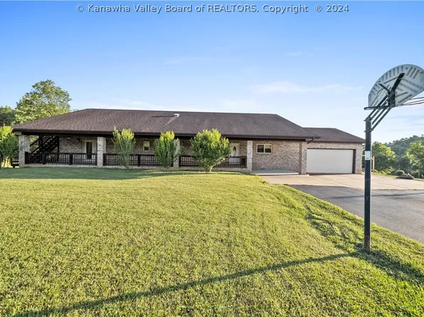 158 Keaton Holley Rd, Elkview, WV 25071