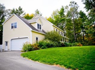 5 Nancy Ln, Dover, NH 03820