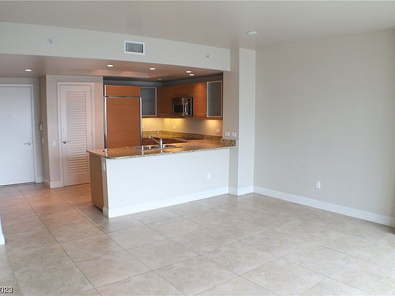 5th image of 222 Karen Ave Unit 2103