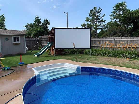 3rd image of 17001 Sunny Hollow Rd