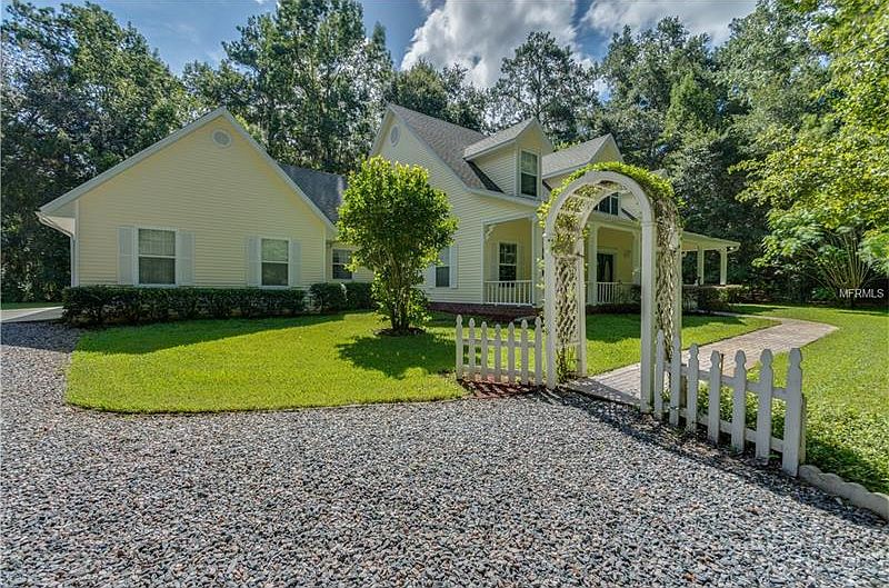 1st image of 6110 Falls Hollow Dr