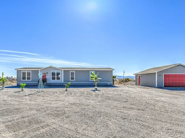 351 E Pechstein Rd, Pahrump, NV 89060